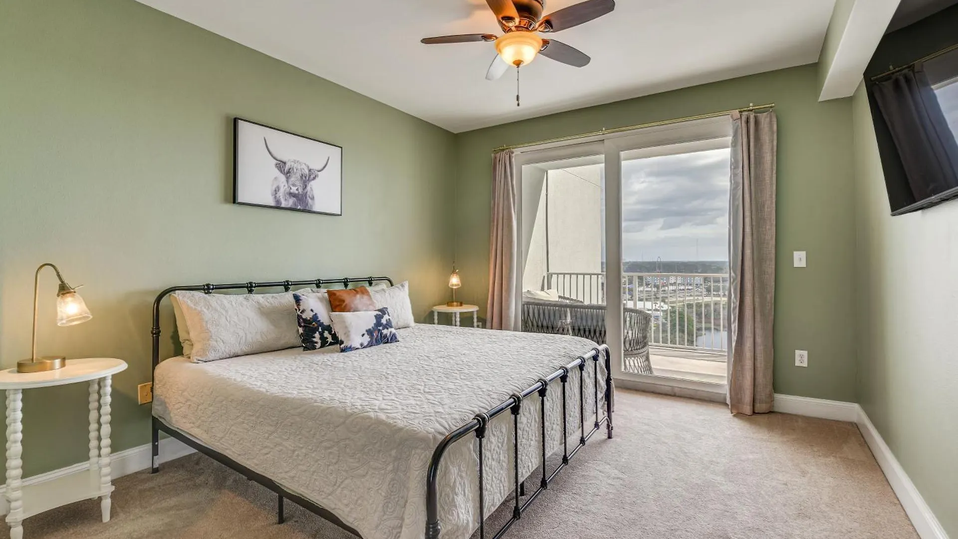 Happy Cows Retreat In Pcb With Lagoon Views! Panama City Beach